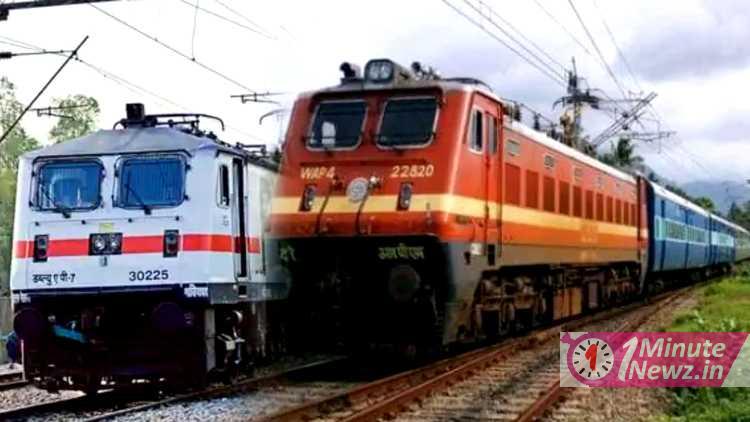 a boy crossed 190 km path sitting under rail engine 