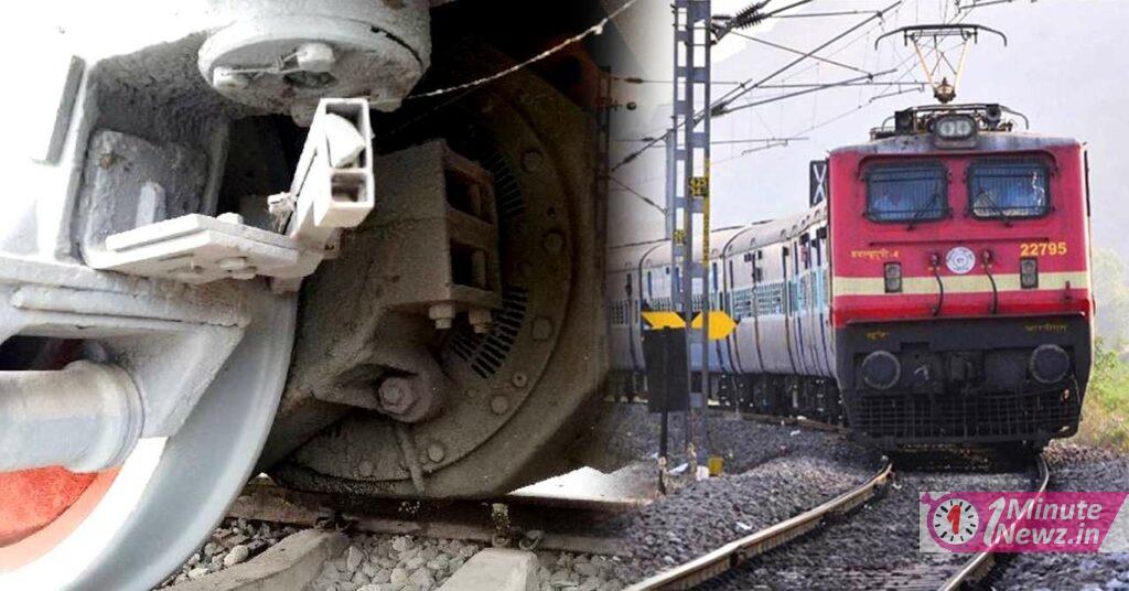 a boy crossed 190 km path sitting under rail engine