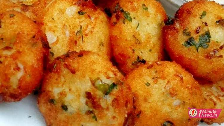 healthy and tasty suji with aloo breakfast recipe