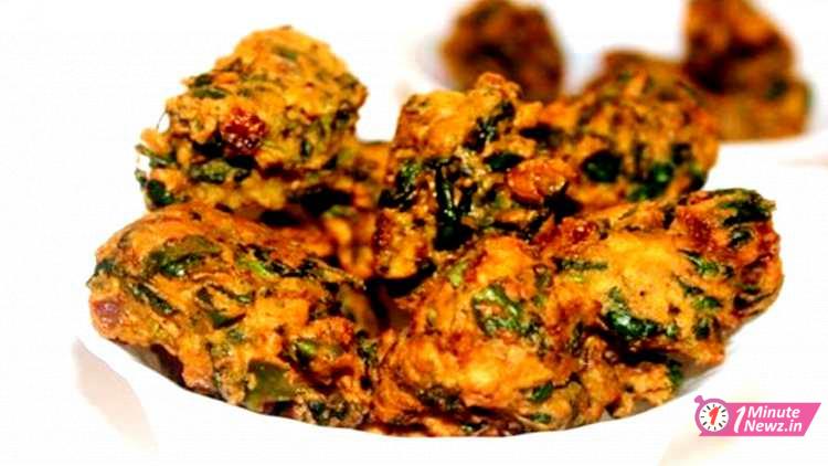 methi pakoda