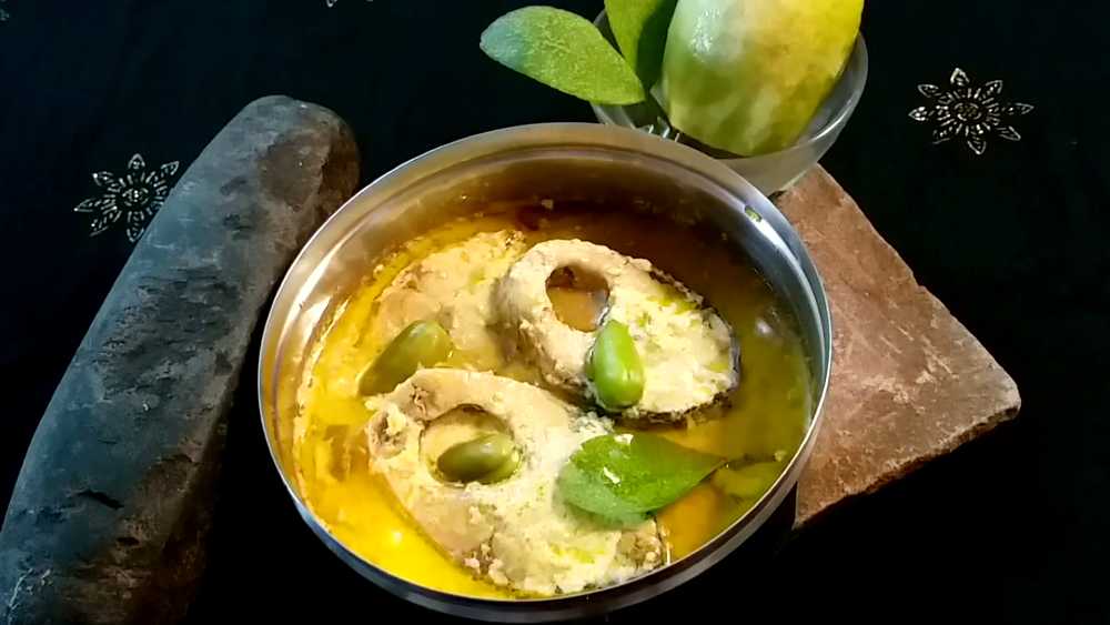 Gondhoraj Rui Bhapa Recipe